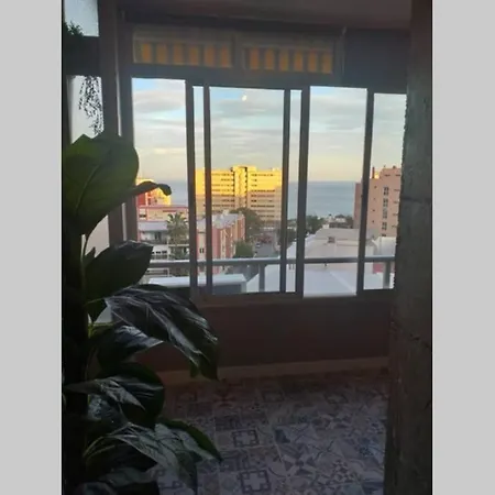 Estudio En Centro Con Vistas Al Mar